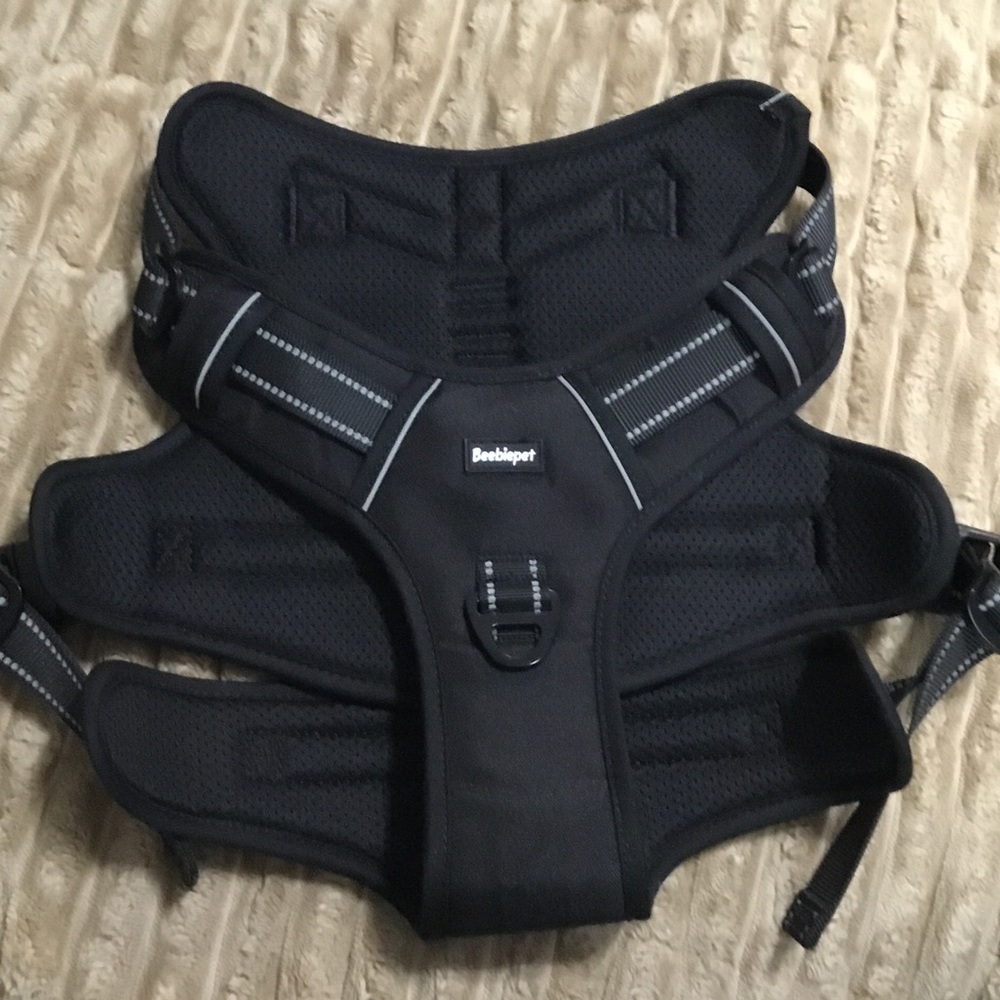 Beebiepet Black Dog Harness with Reflective Straps, size XL, NWOT.